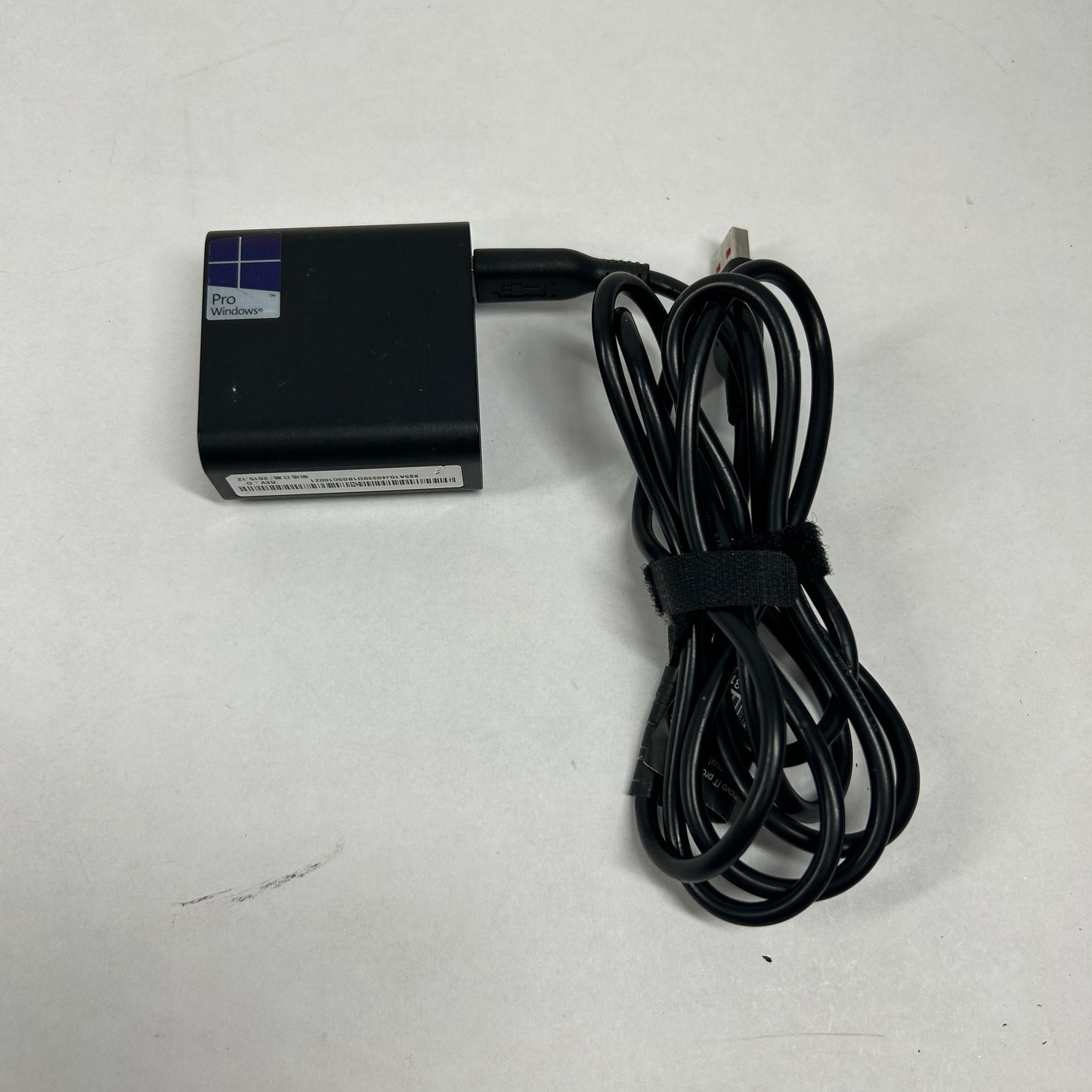 Broken Lenovo MIIX 700-12ISK 12" Core m7-6Y75 1.2GHz 8GB RAM 256GB SSD Bad Batt