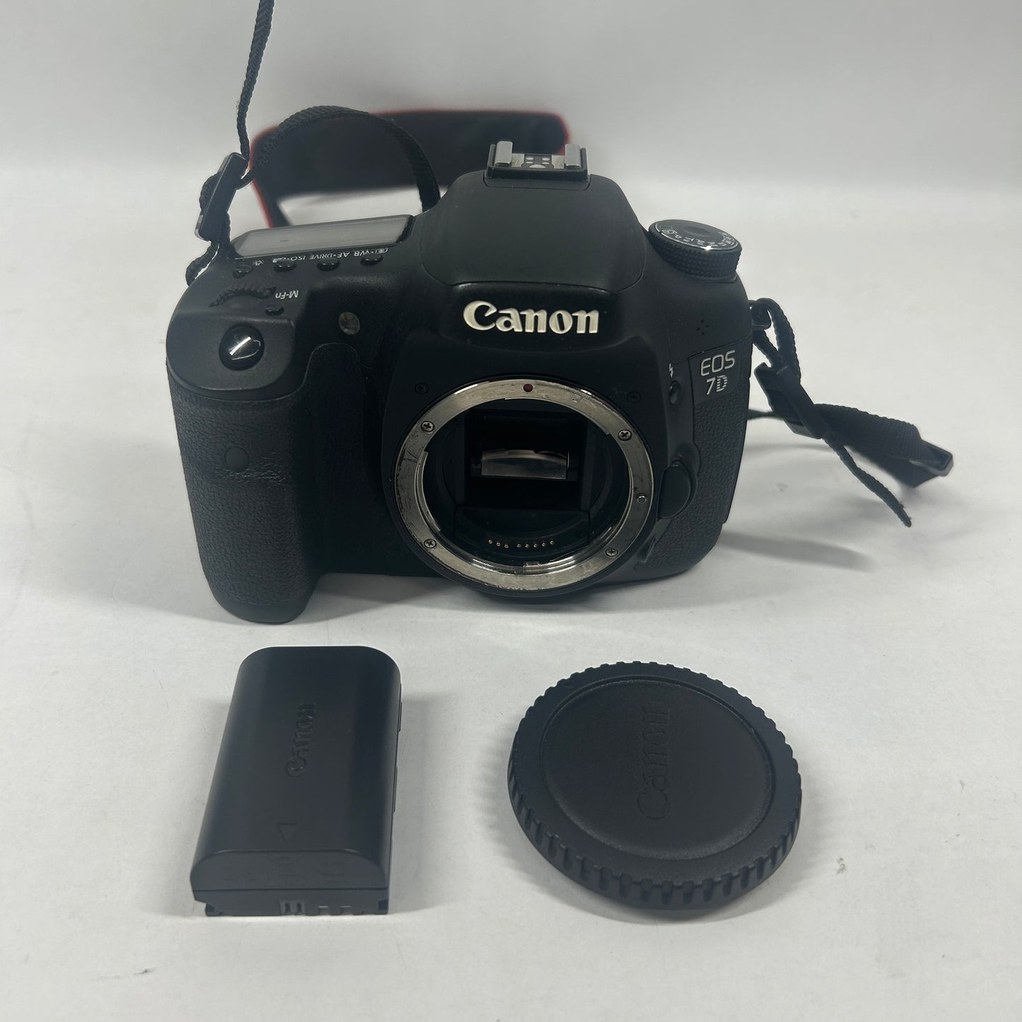 Canon EOS 7D 18.0MP Digital SLR DSLR Camera READ