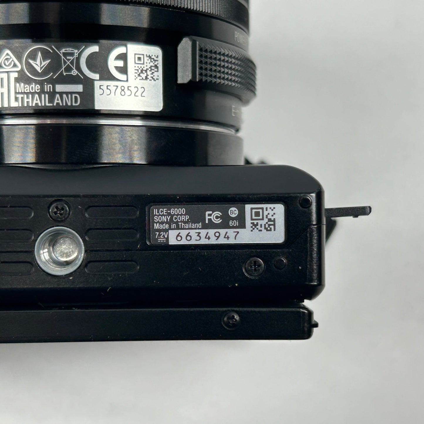 Sony Alpha A6000 24.3MP APS-C 16-50mm Lens Camera 556 Shutter Count