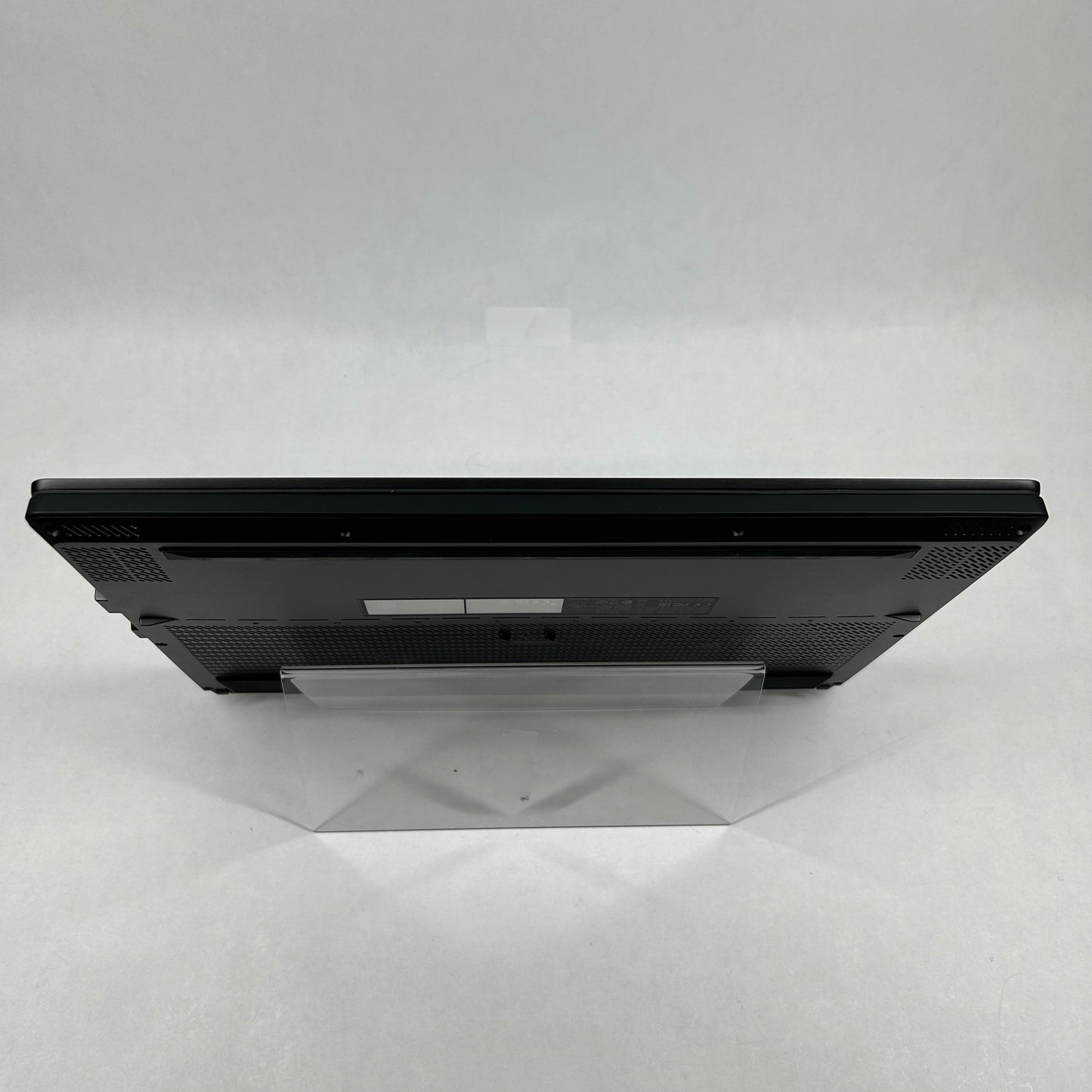 Asus ROG Zephyrus M16 i7-11800H 2.3GHz 16GB RAM 512GB SSD GeForce RTX 3050 Ti