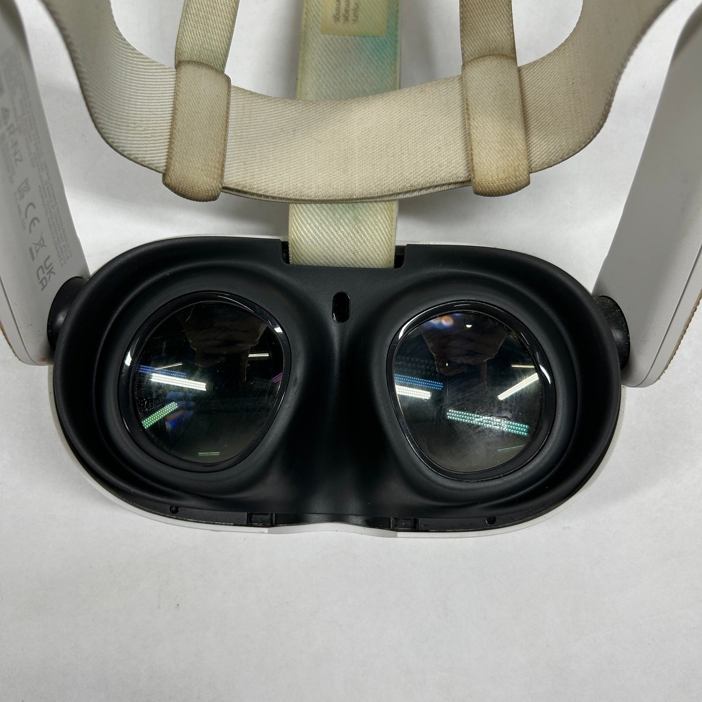 Meta Quest 3 128GB Standalone All-in-One VR Headset S3A