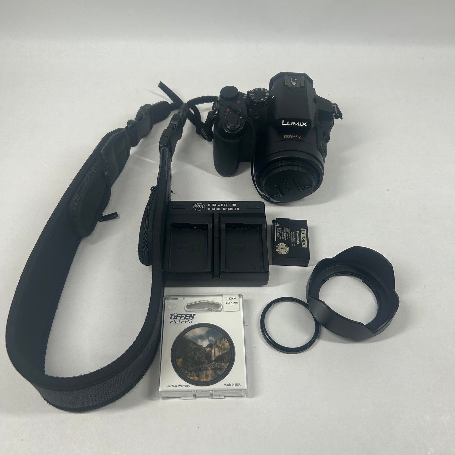 Panasonic Lumix F28 DMC-FZ300 12.1MP AIO Bridge Camera