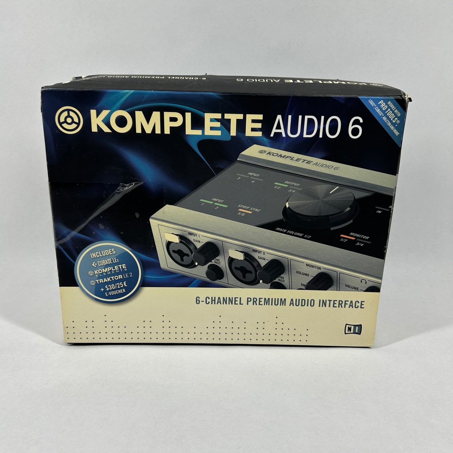 Native Instruments Komplete Audio 6 USB Audio Interface