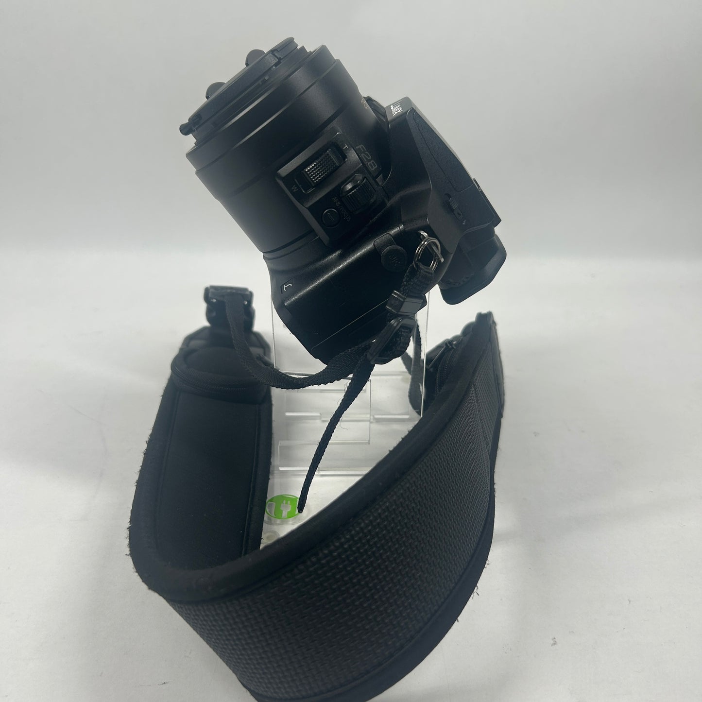 Panasonic Lumix F28 DMC-FZ300 12.1MP AIO Bridge Camera