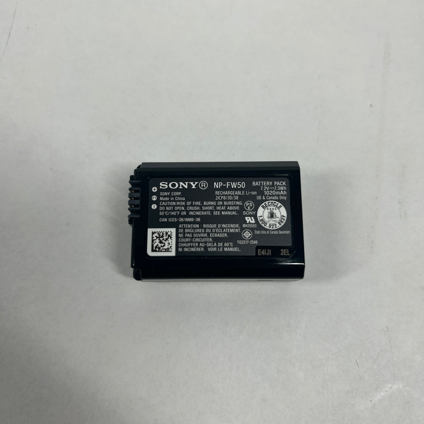 Sony Alpha A6400 24.2MP Mirrorless Camera 652 Shutter Count With Lens and Bag