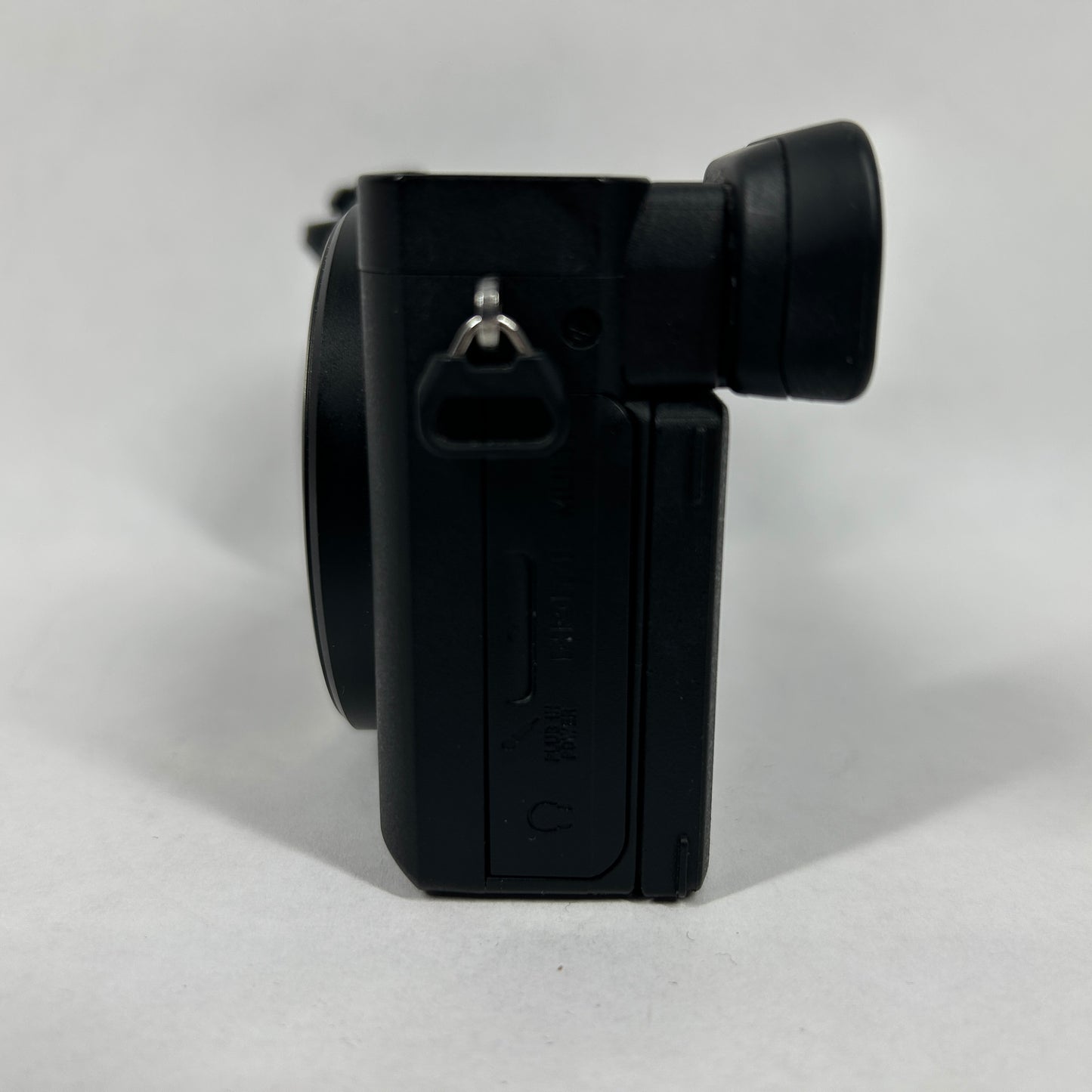 Sony Alpha A6600 24.2MP APS-C Interchangeable Lens Camera 20169 Shutter Count