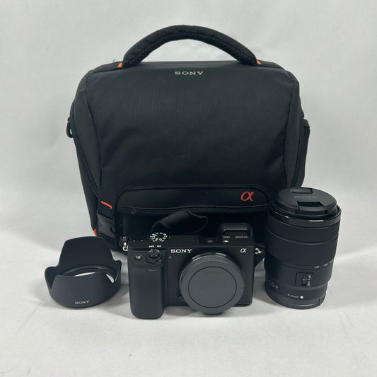 Sony Alpha A6400 24.2MP Mirrorless Camera 652 Shutter Count With Lens and Bag