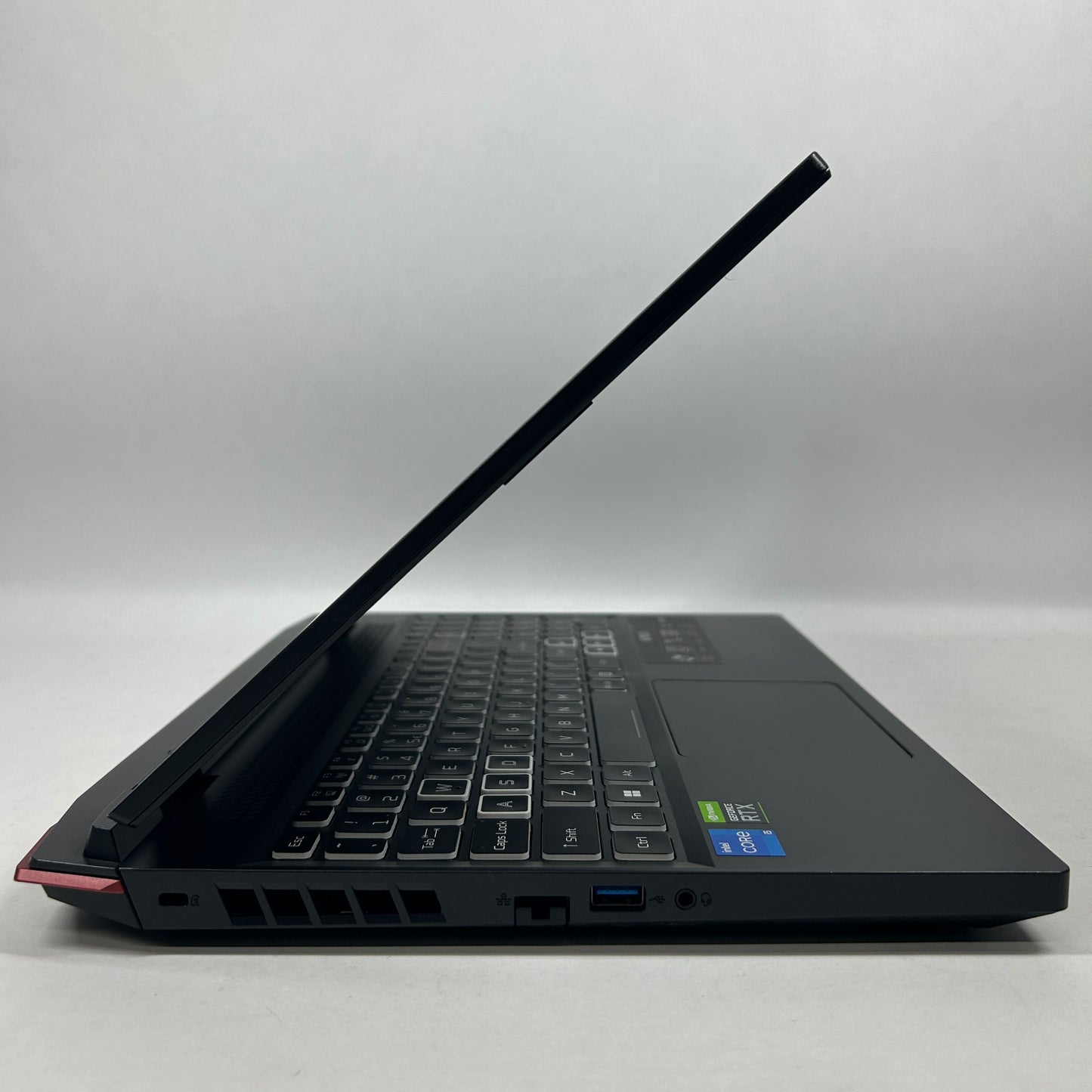 Acer Nitro 5 15.6" i5-12500H 3.1GHz 32GB RAM 2TB SSD GeForce RTX 3050 Ti