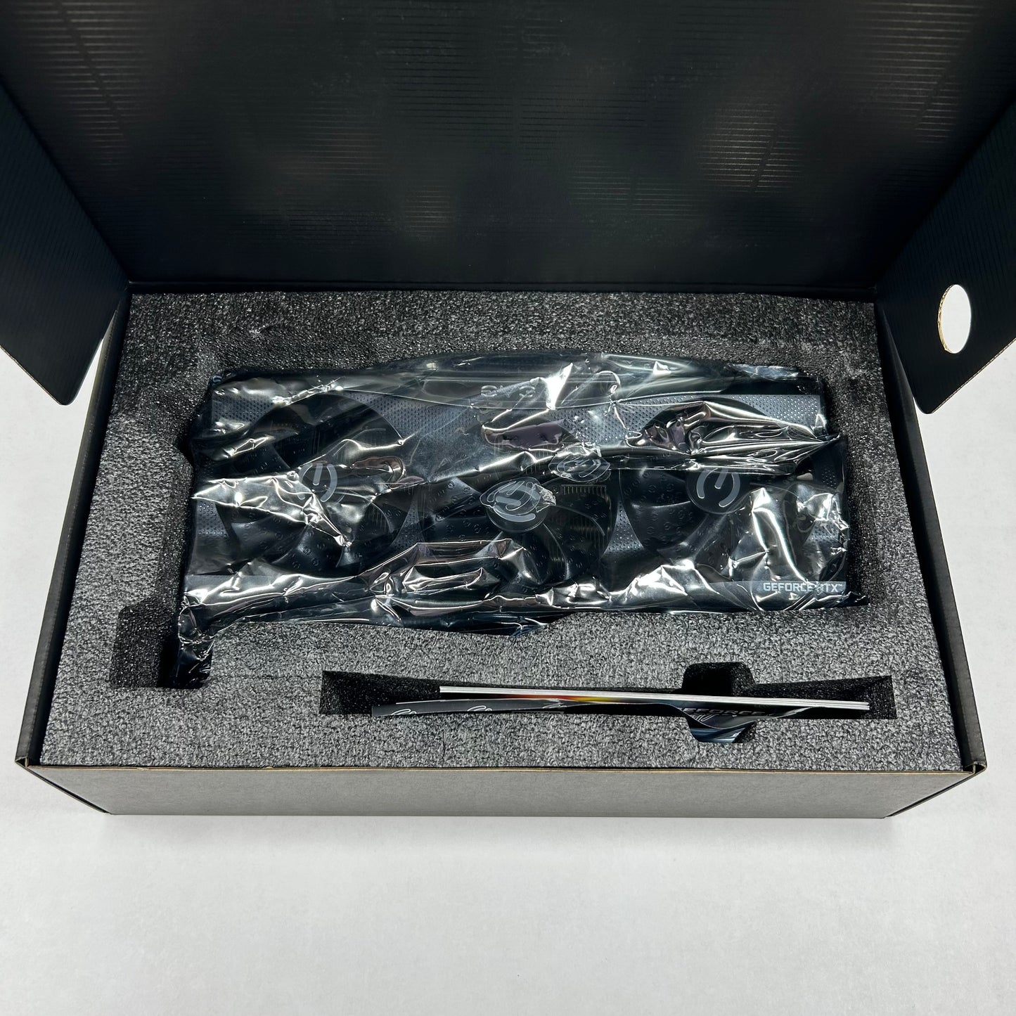 EVGA GeForce RTX 3090 FTW3 Ultra 24GB GDDR6X Graphics Card 24G-P5-3987-KR