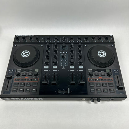 Native Instruments Traktor Kontrol S4 
