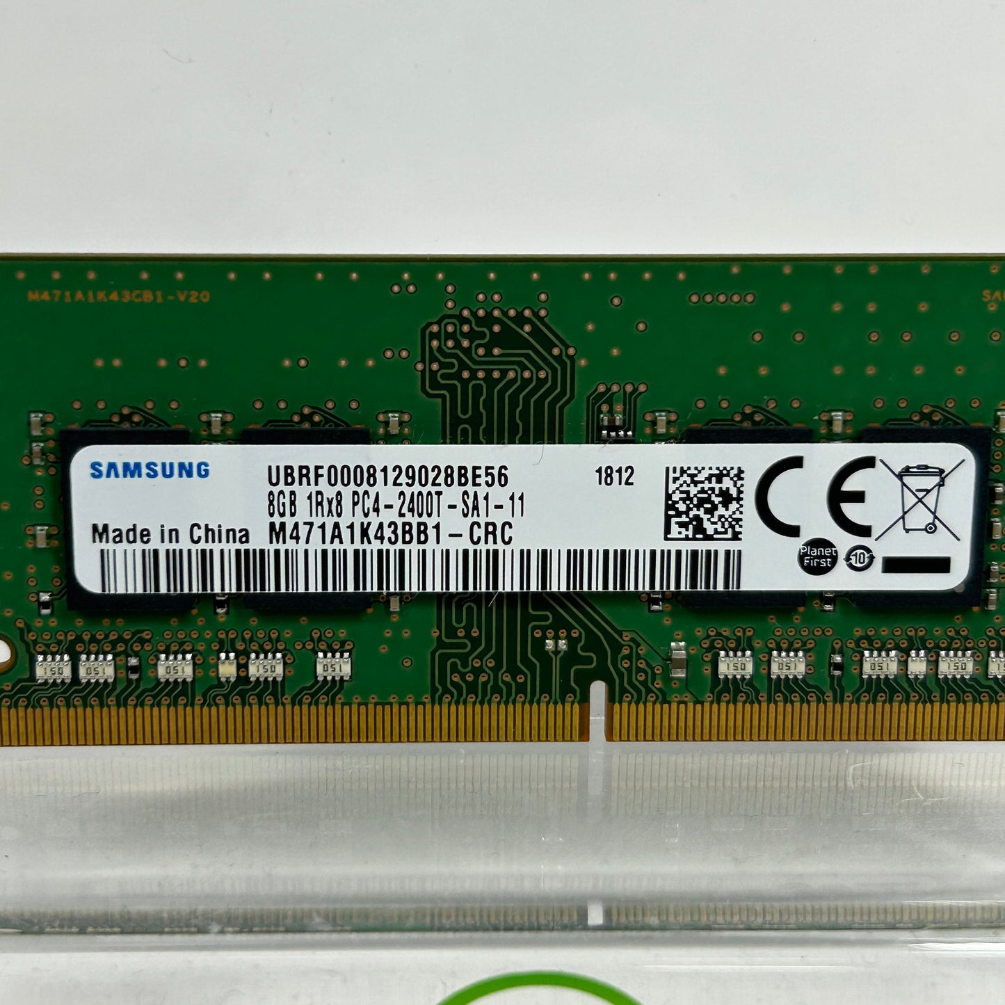 Samsung m471a1k43eb1-cwe 8GB (1x8GB) RAM DDR4 2400MHz