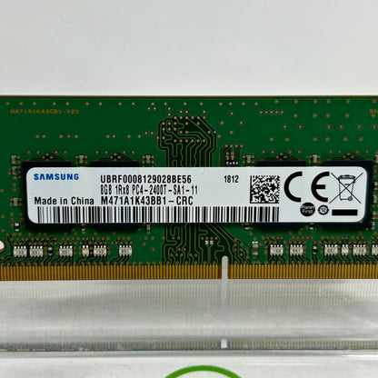 Samsung m471a1k43eb1-cwe 8GB (1x8GB) RAM DDR4 2400MHz