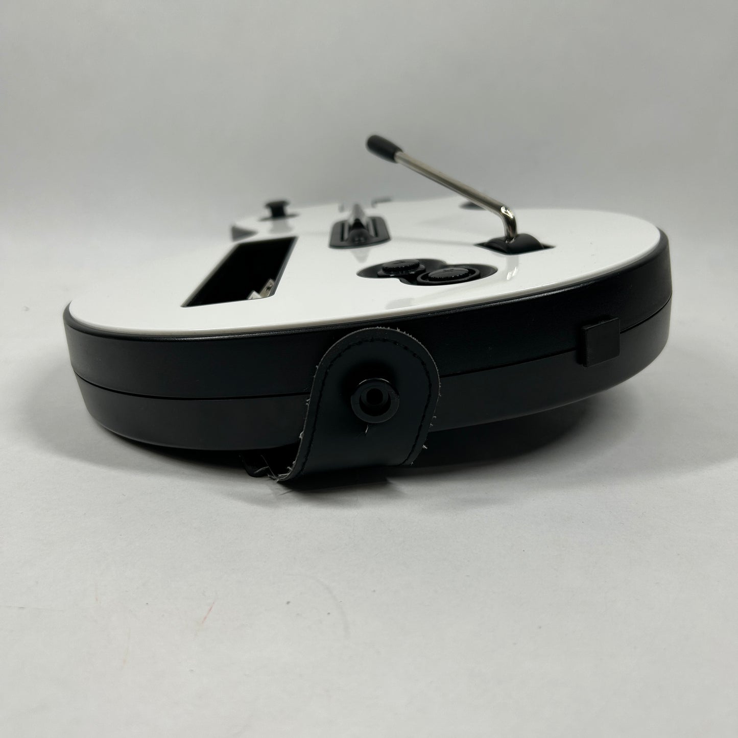 RedOctane Les Paul Controller For Nintendo Wii White 95125.805