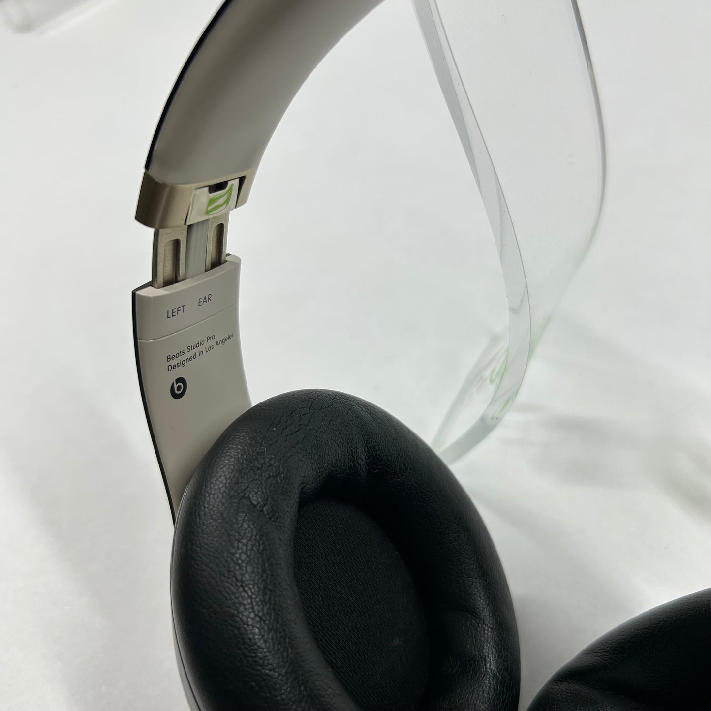 Beats Studio Pro Wireless Over-Ear Bluetooth Headphones Black A2924