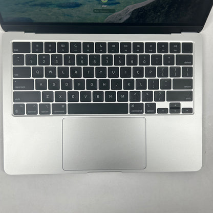 2024 Apple MacBook Air 13.6" M3 8C GPU 4.0GHz 16GB RAM 256GB SSD A3113