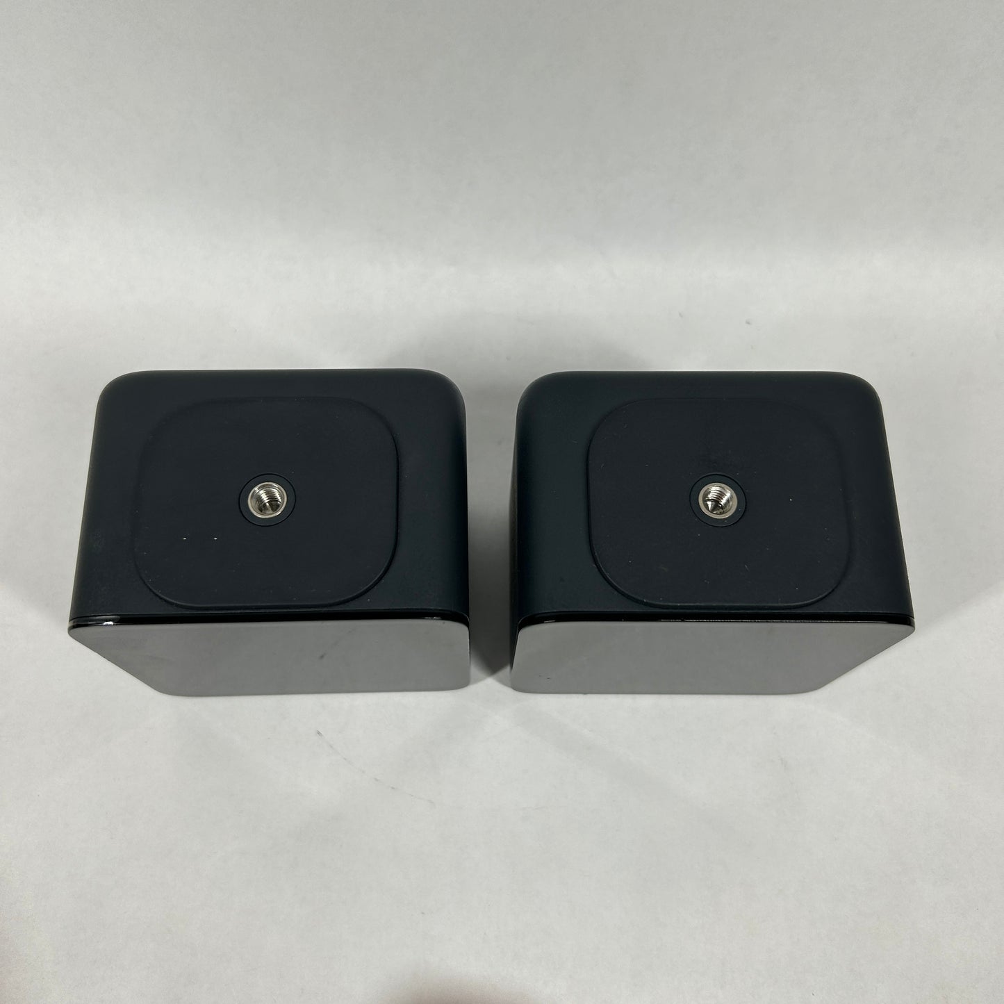 HTC Vive Bundle Vr Accessories Trackers and Base Stations