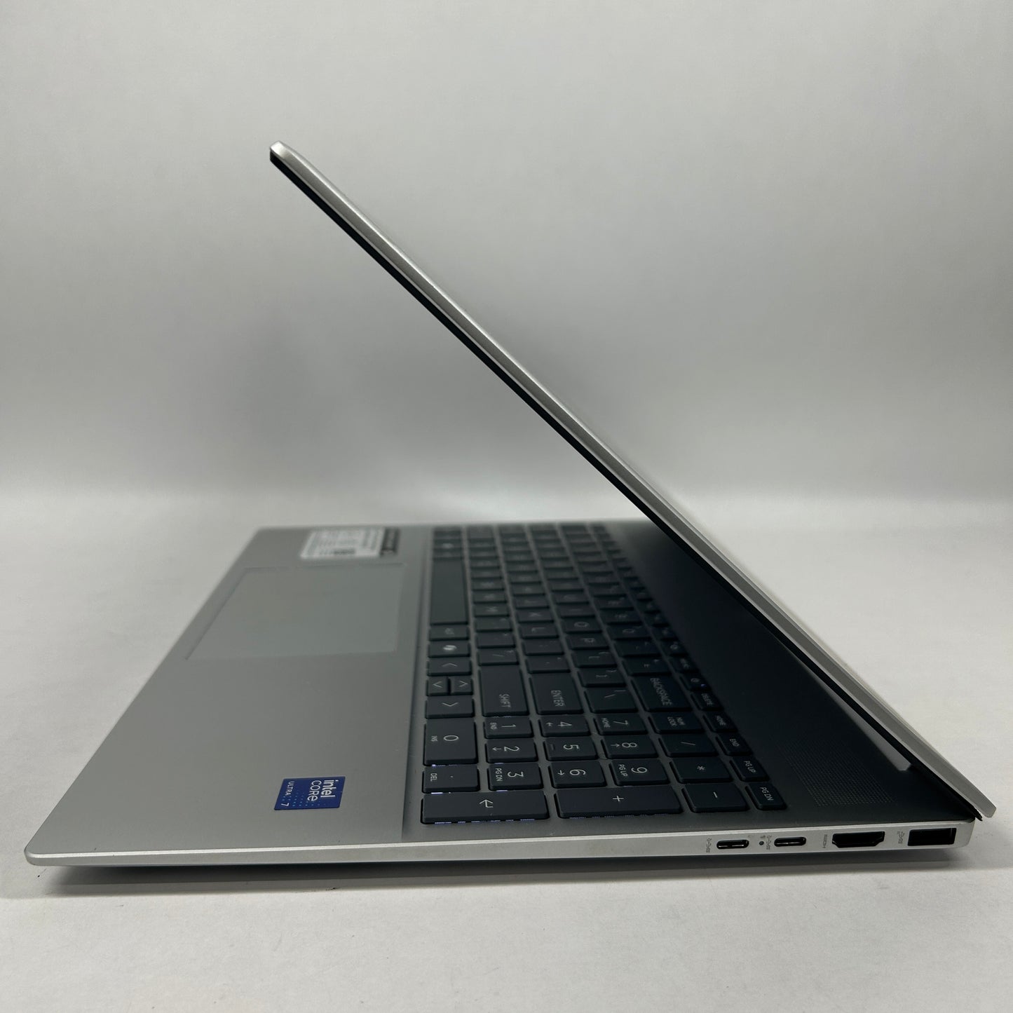 HP hp omnibook B888UUA#ABA 15.6" i7-1255U 2.0GHz 32GB RAM 1TB SSD