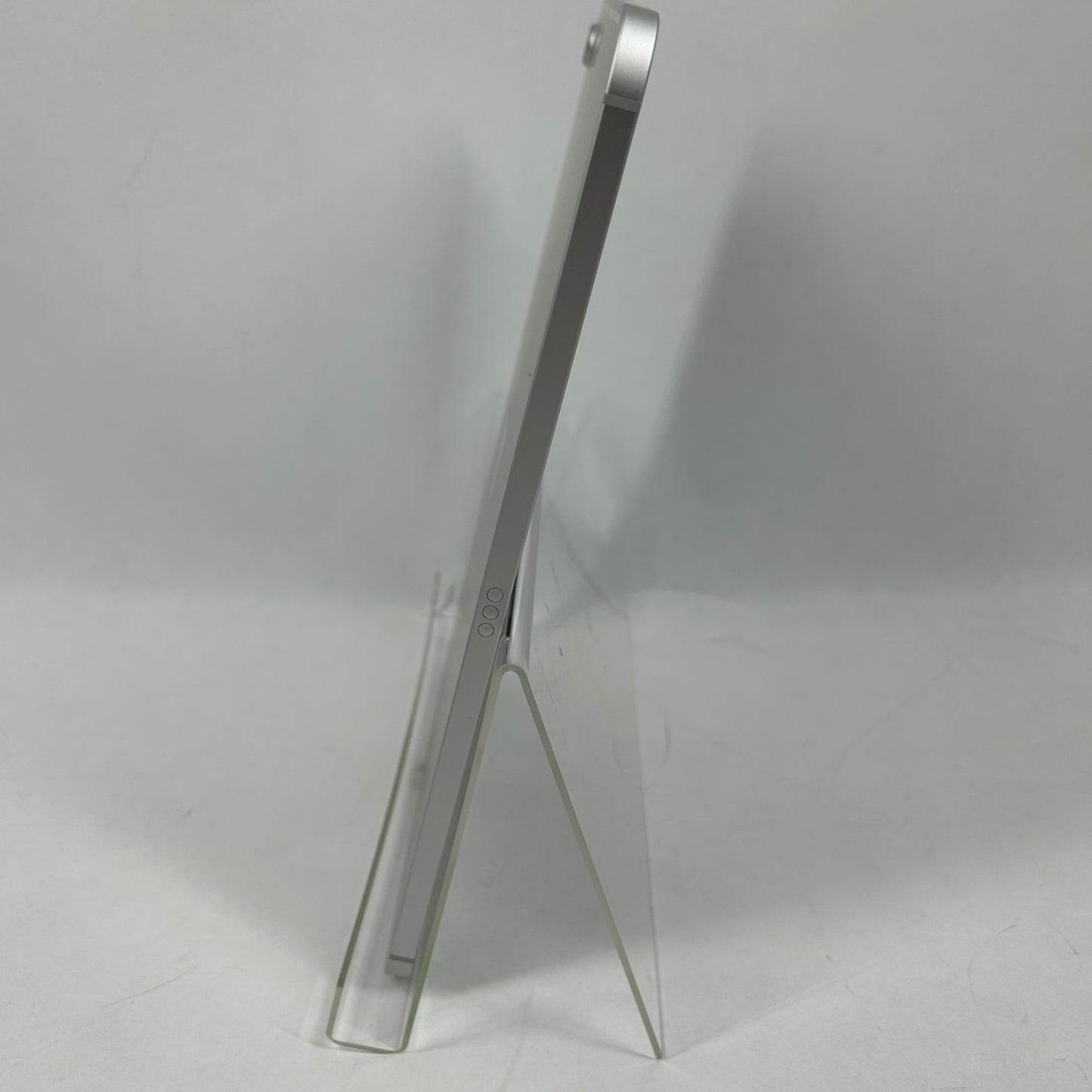 Unlocked Apple iPad 10th Gen 64GB Silver MQ6J3LL/A