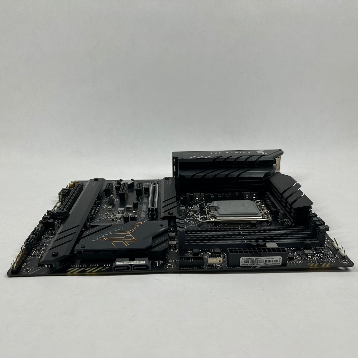 Asus TUF Gaming Z690-Plus WiFi D4 LGA 1700 ATX Gaming Motherboard