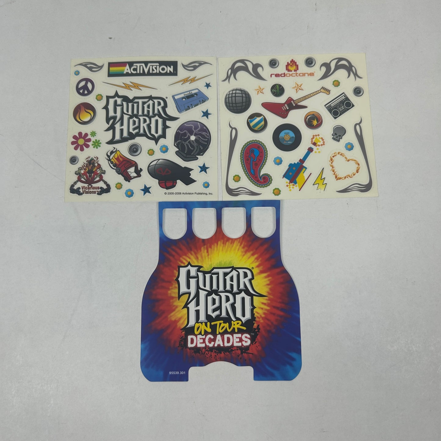 Guitar Hero On Tour & On Tour Decades Box Set (Nintendo DS, 2008)
