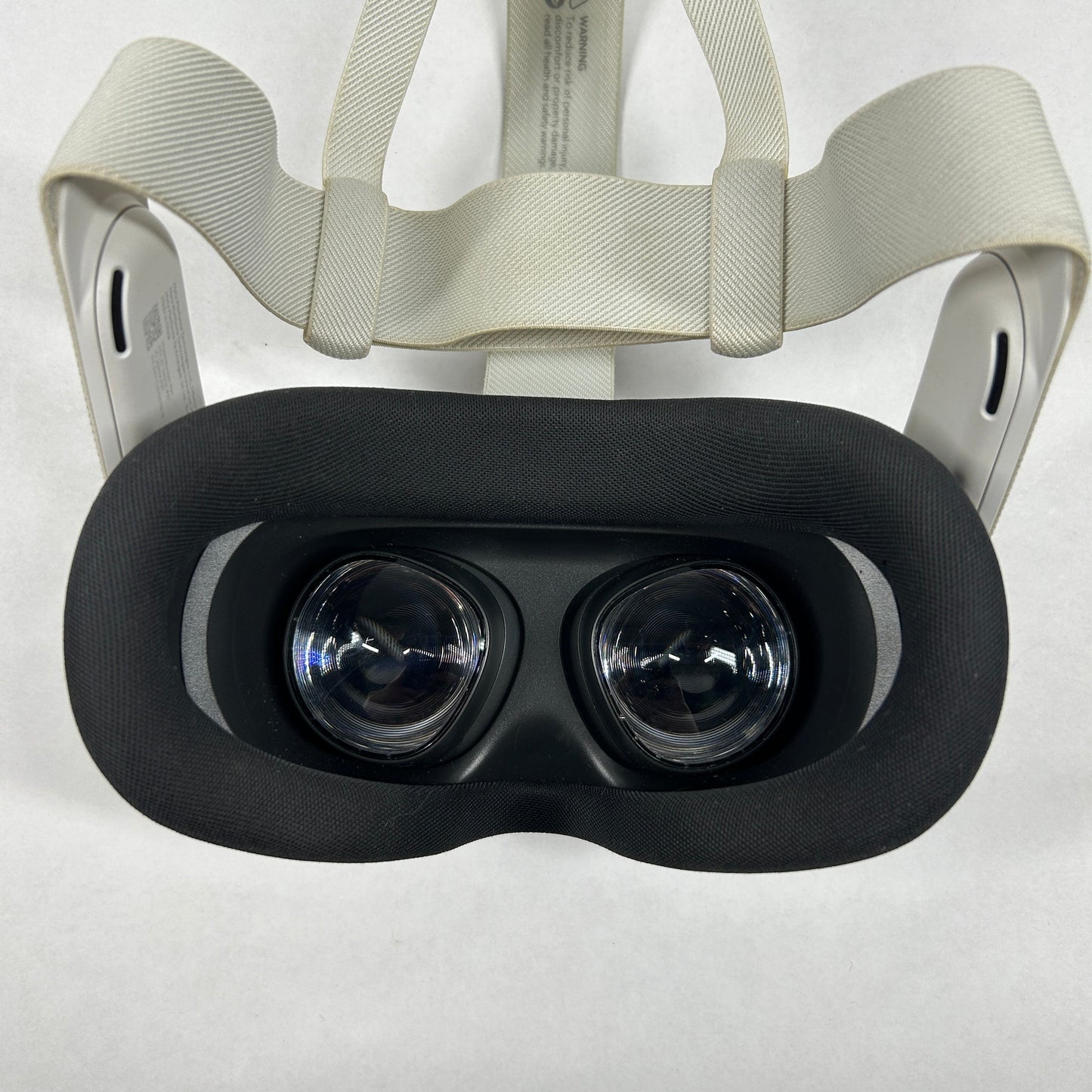 Meta Quest 3S 256GB Standalone All-in-One VR Headset P97