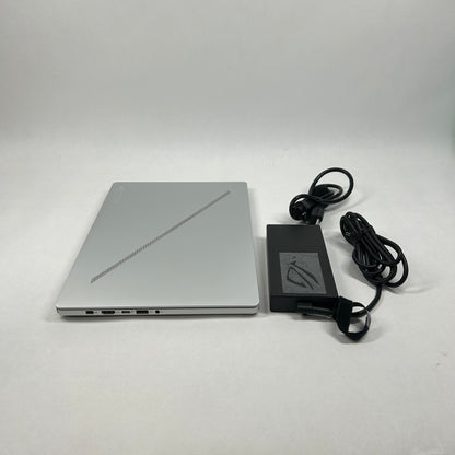 Broken Asus ROG Zephyrus GA403U R9 8945HS 16GB RAM 1TB SSD RTX 4060 NO DISPLAY