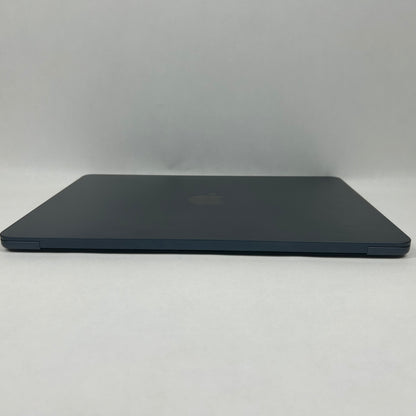 2024 Apple MacBook Air 13.6" M3 8C GPU 4.0GHz 16GB RAM 256GB SSD A3113