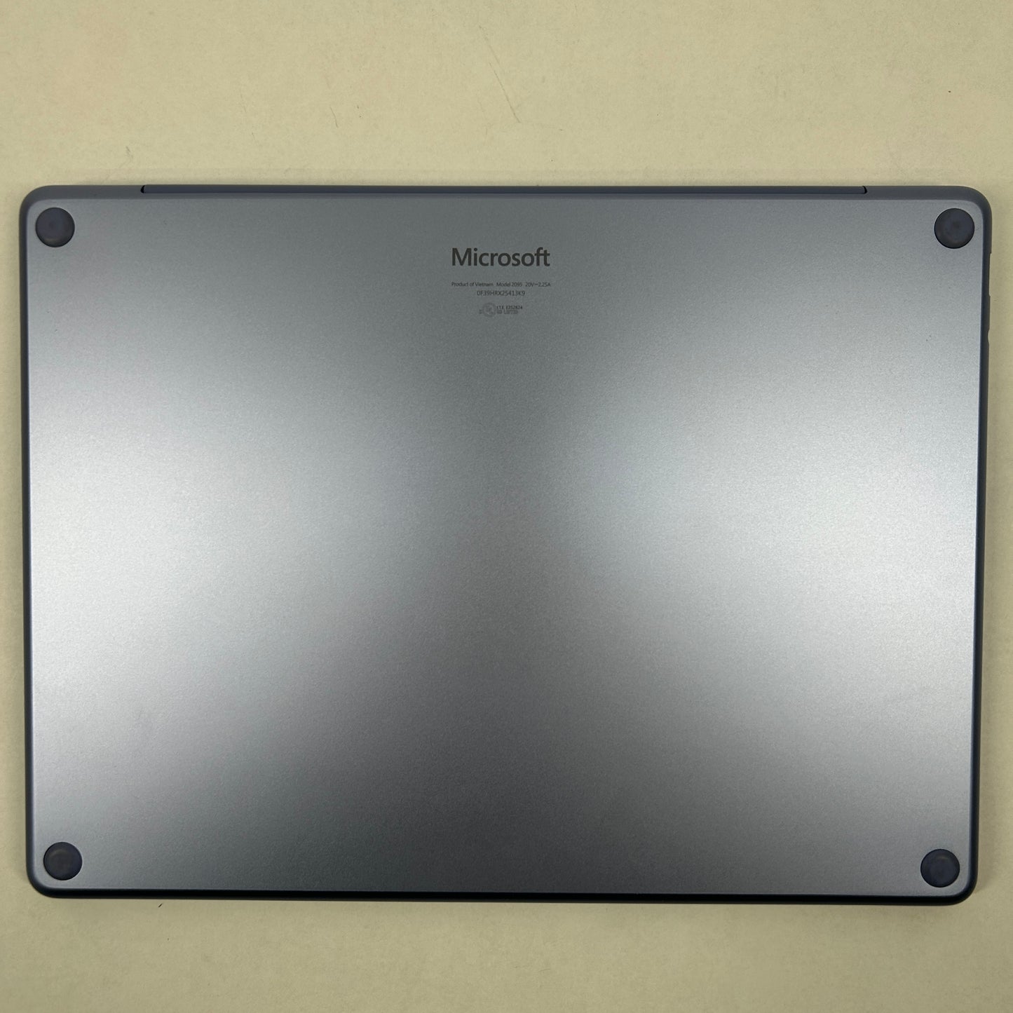 Microsoft Surface Laptop 13" Snapdragon X Plus 16GB RAM 500GB SSD READ