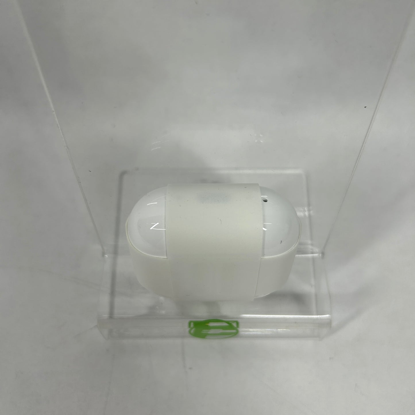 Apple AirPods 4th Gen ANC with MagSafe Charging Case MXP93LL/A