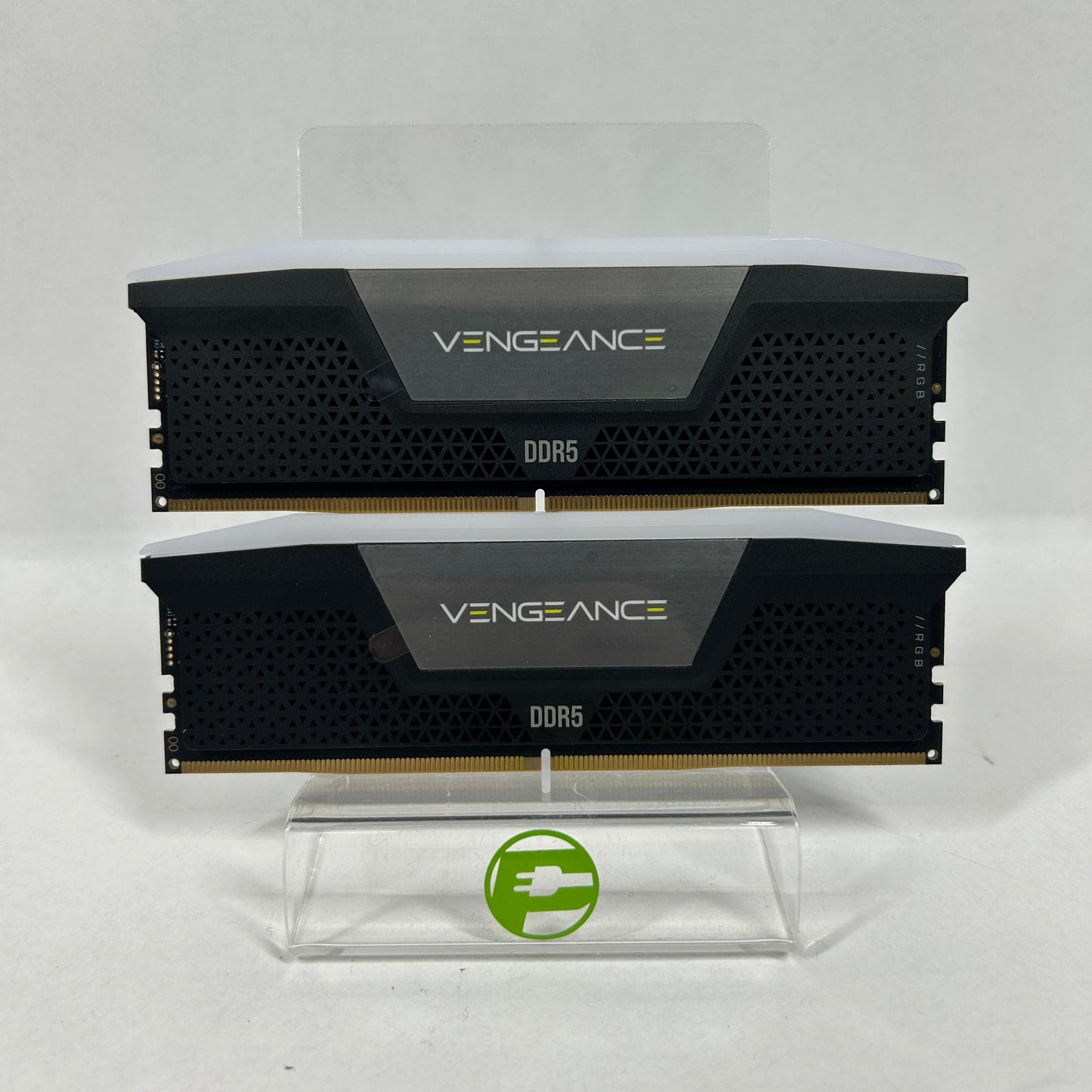 Corsair Vengeance RGB Pro 32GB (2x16GB) RAM DDR5 6000MT/s CMH32GX5M2E6000C36