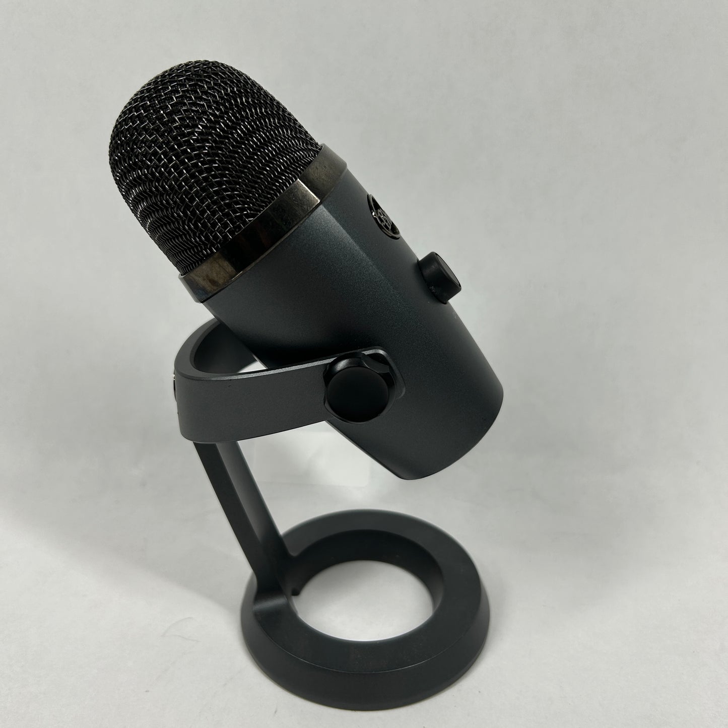 Blue Yeti Nano 15Hz - 22kHz USB Microphone A00136