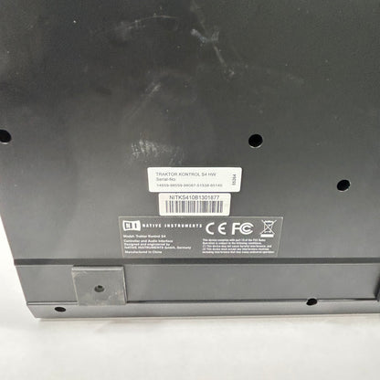 Native Instruments Traktor Kontrol S4 