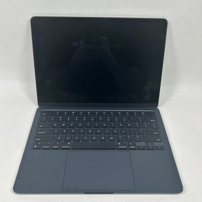 2024 Apple MacBook Air 13.6" M3 8C GPU 4.0GHz 16GB RAM 256GB SSD A3113