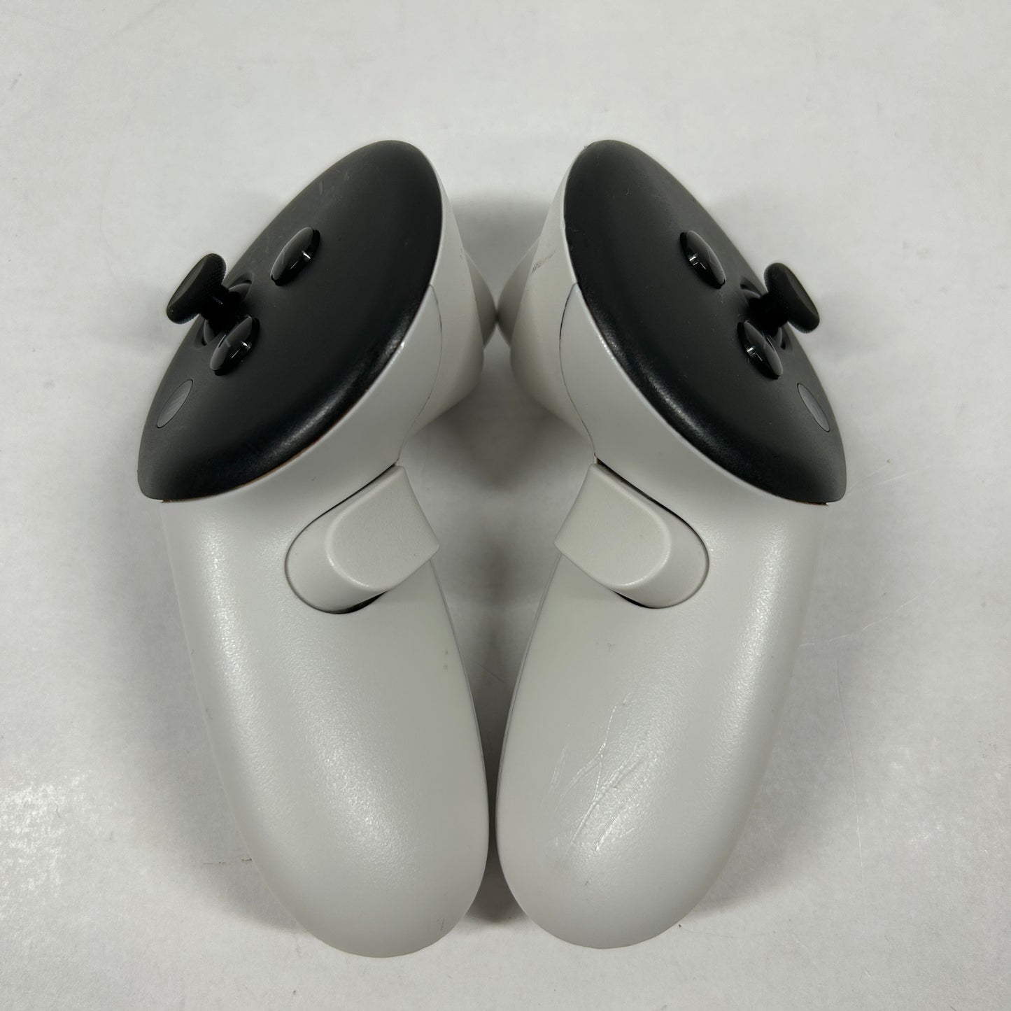 Meta Quest 3 128GB Standalone All-in-One VR Headset S3A READ