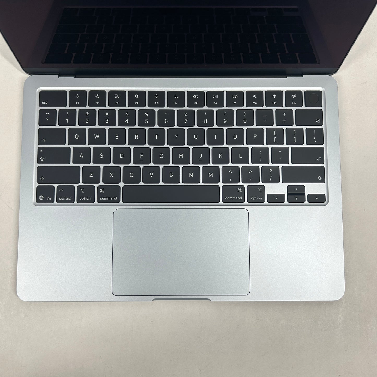 2026 Apple MacBook Air 13" M5 8C GPU 4.6GHz 16GB RAM 512GB SSD MDHH4LL/A