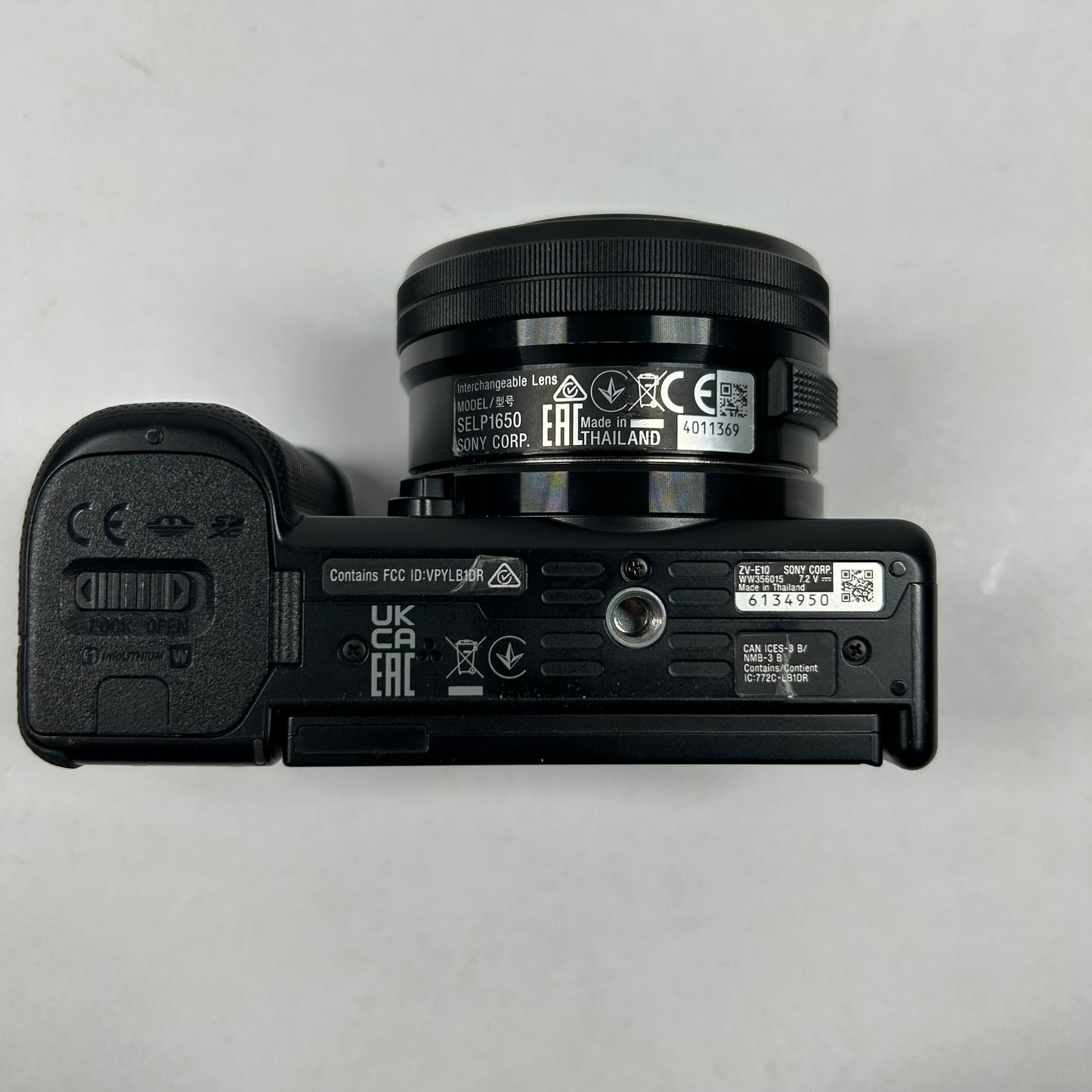 Sony ZV-E10 24.2MP Mirrorless Digital Camera 153 Shutter Count