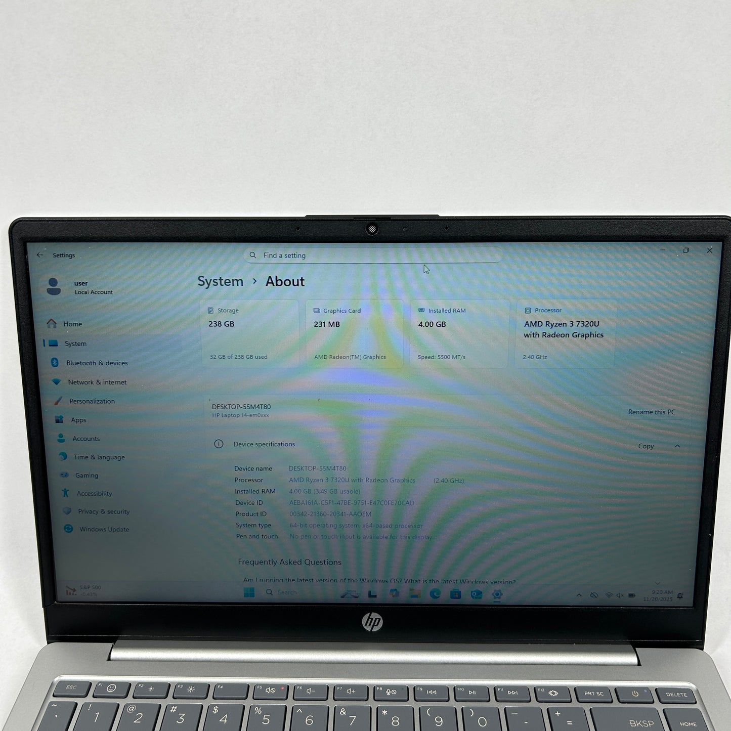 HP Laptop 14-EM0233NR 14" Ryzen 3 7320U 2.4GHz 4GB RAM 256GB SSD