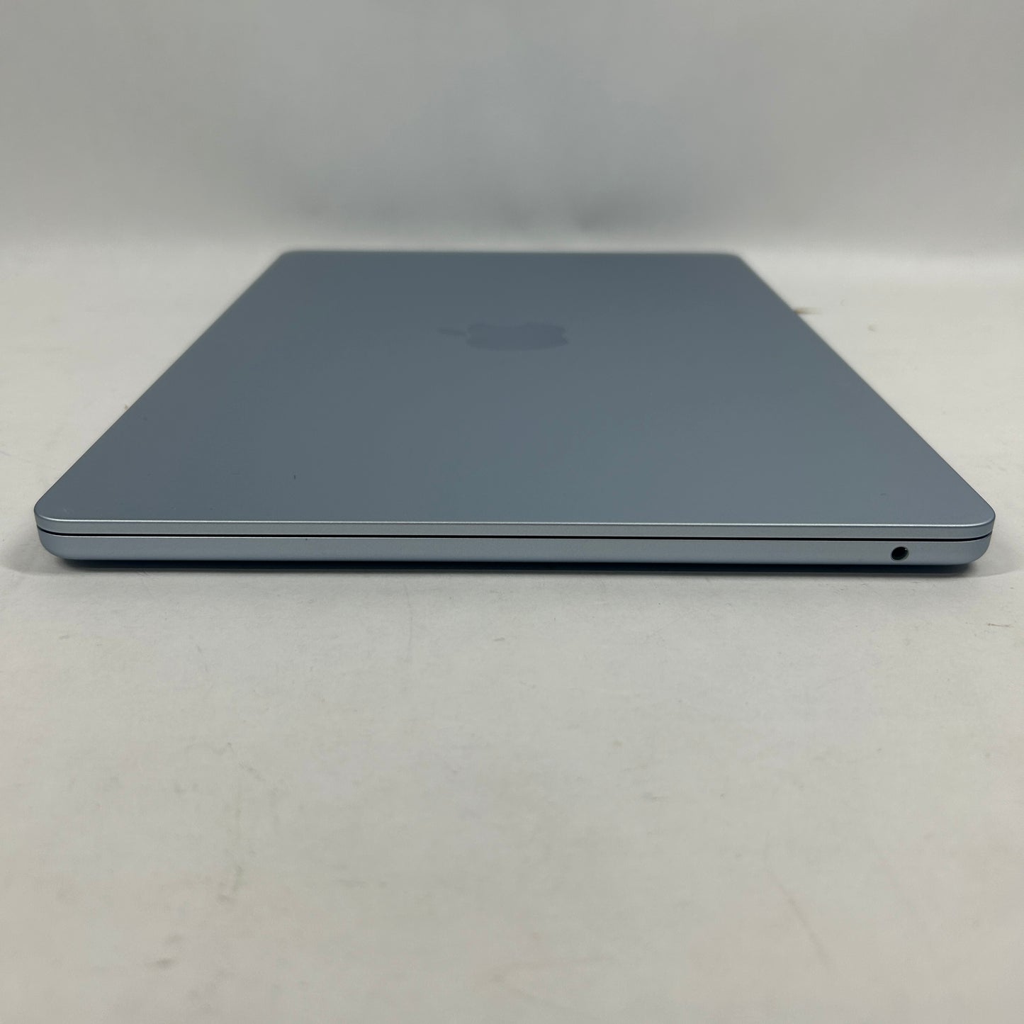 2026 Apple MacBook Air 13" M5 8C GPU 4.6GHz 16GB RAM 512GB SSD MDHH4LL/A