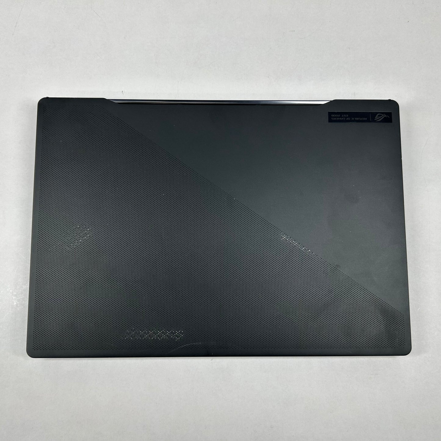 Asus ROG Zephryus M16 16" i9-13900H 16GB RAM 1TB SSD GeForce RTX 4070 READ