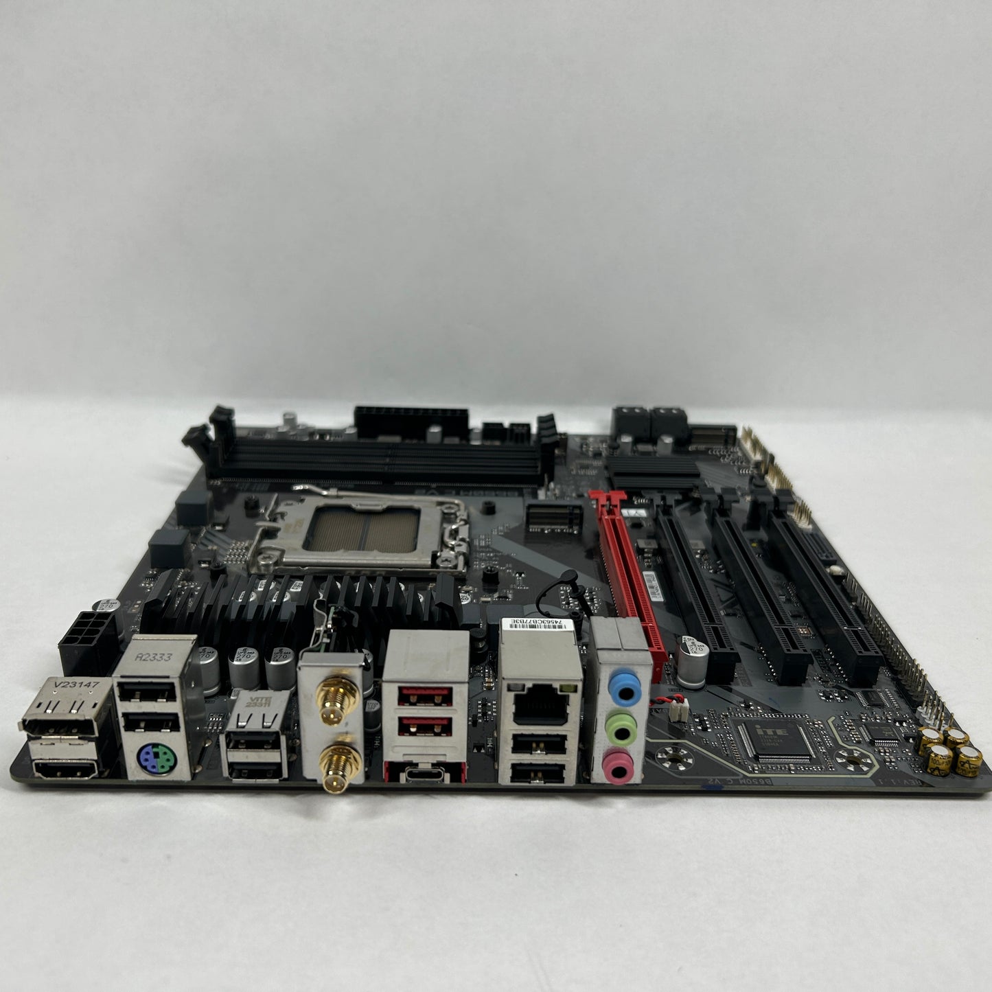 Gigabyte B650M C V2 AM5 microATX PC Motherboard