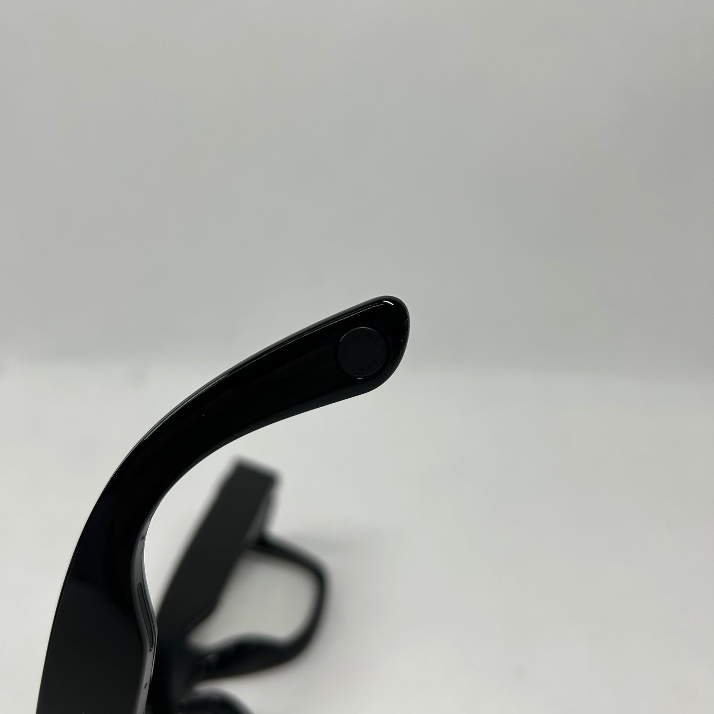Ray-Ban Meta Display AR Smart Glasses Large 31309B82B