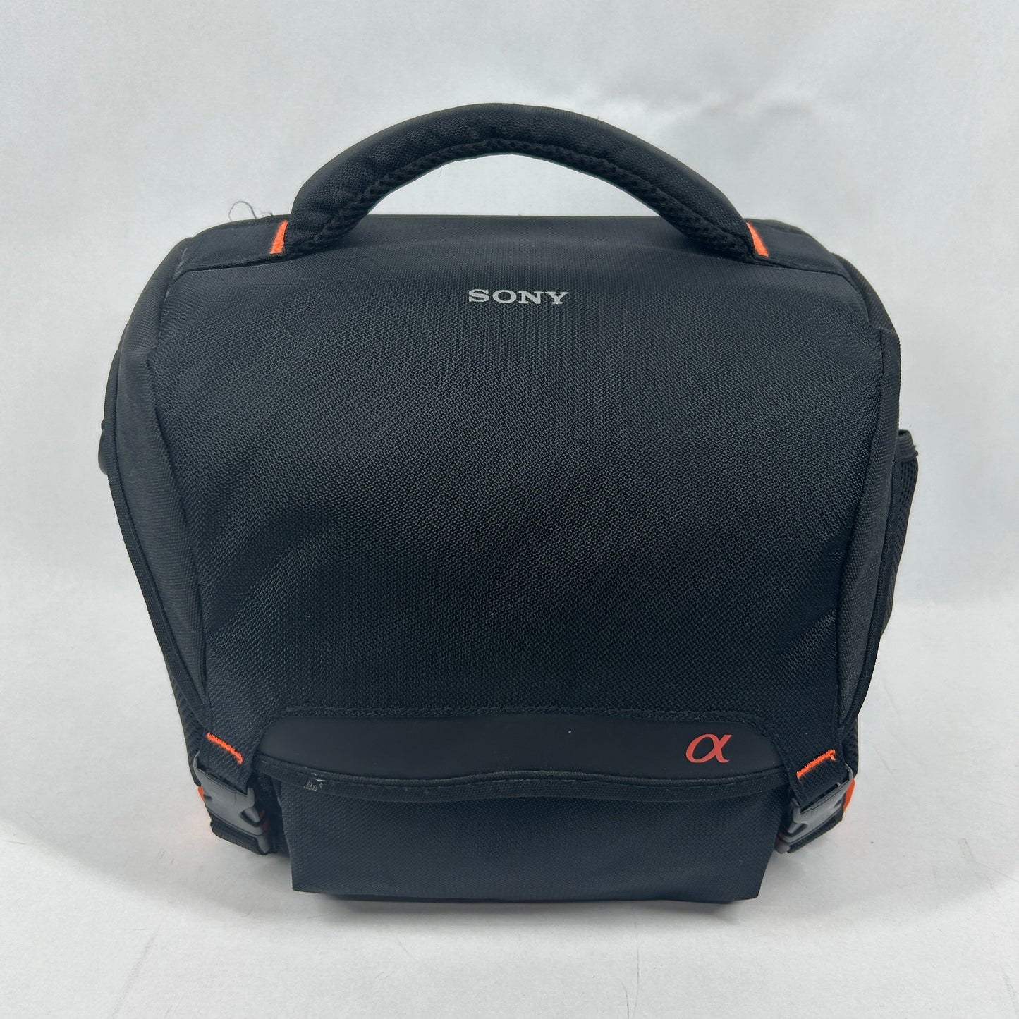 Sony Alpha A6400 24.2MP Mirrorless Camera 652 Shutter Count With Lens and Bag