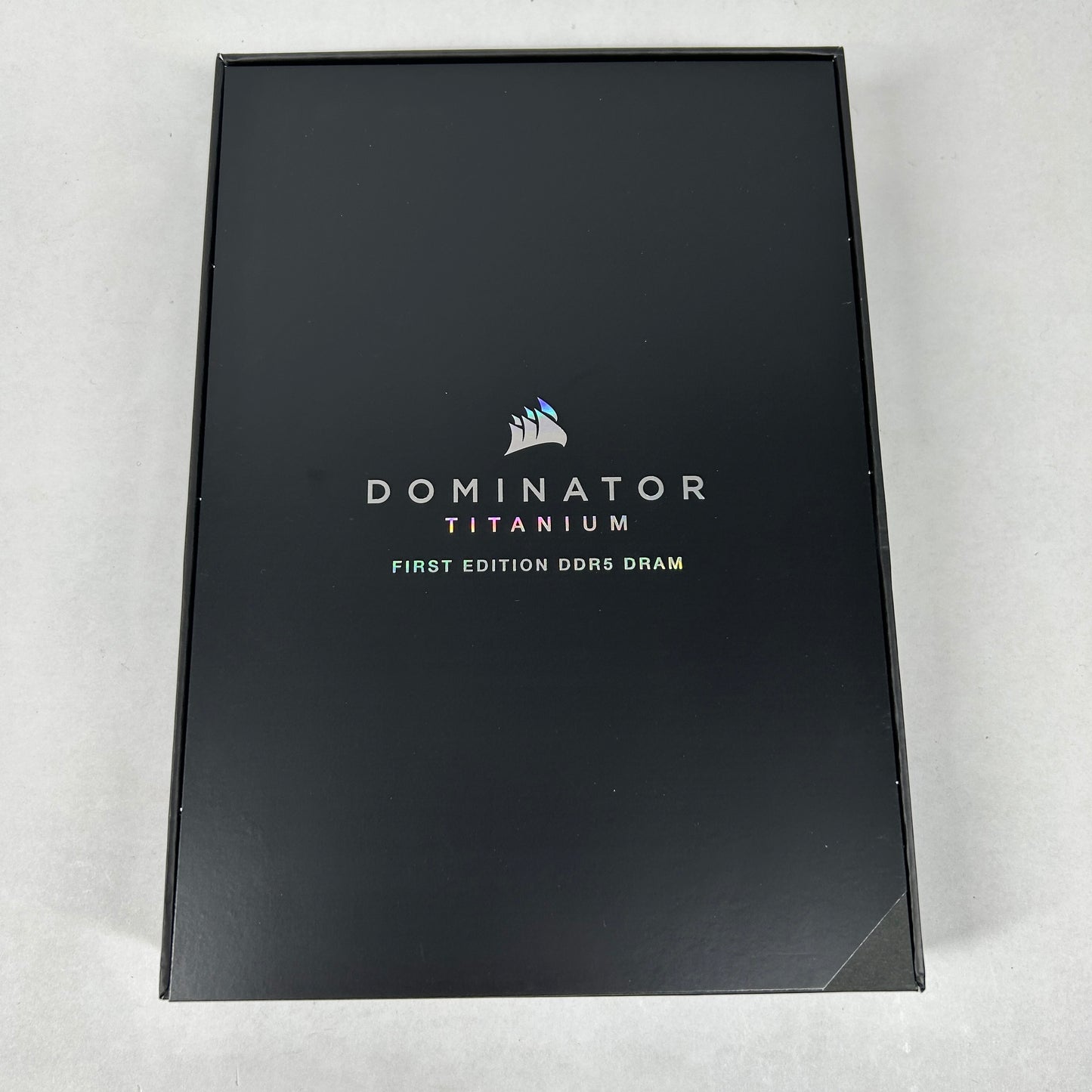 Corsair First Edition Dominator Titanium 32GB (2x16GB) RAM DDR5 7200MT/s 