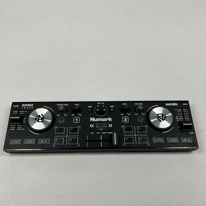 Numark Compact DJ Controller DJ2GO2