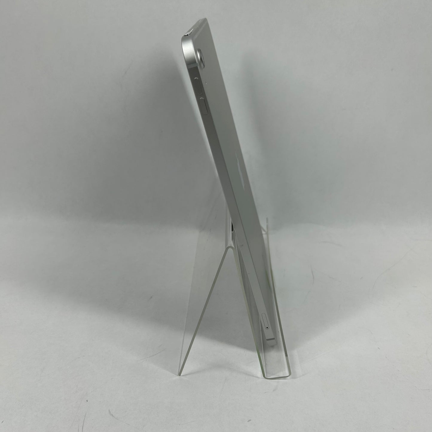 Unlocked Apple iPad 10th Gen 64GB Silver MQ6J3LL/A