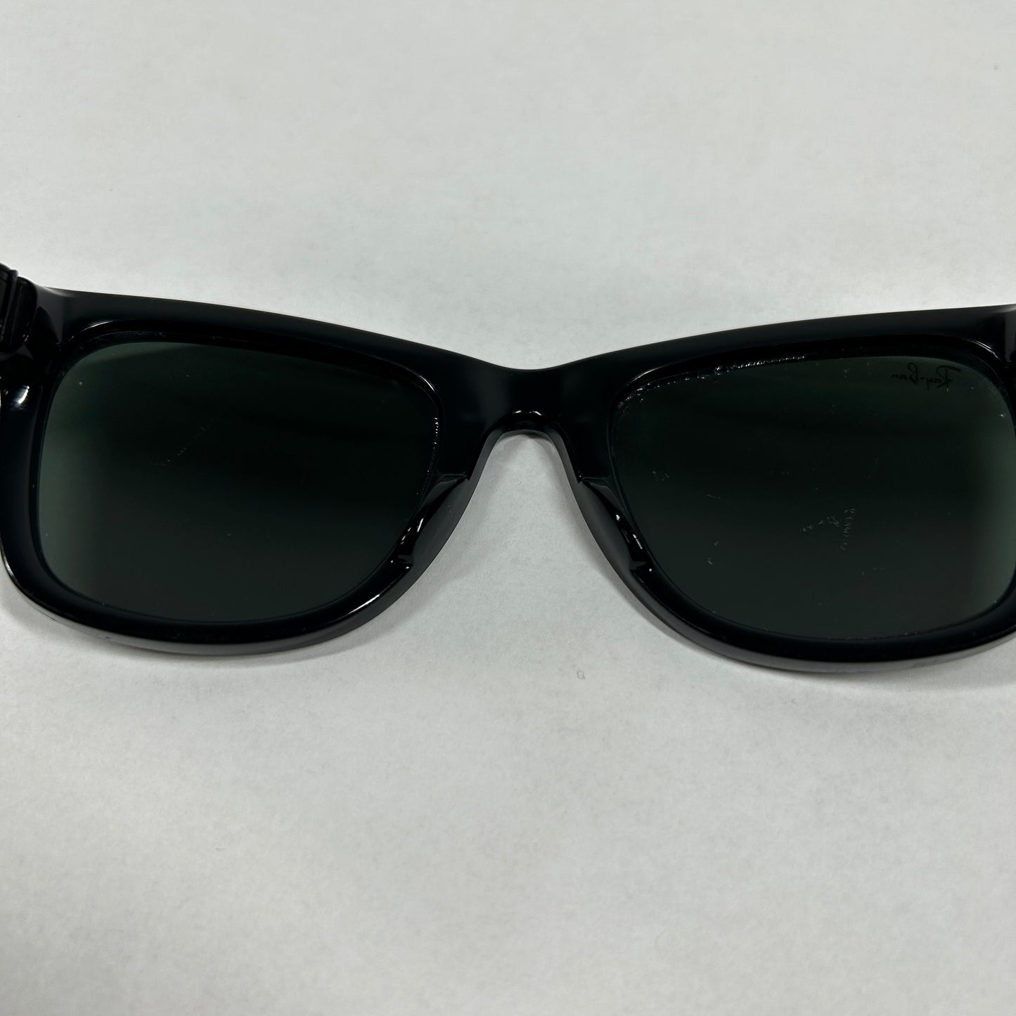 Ray-Ban Stories Wayfarer L Smart Glasses RW4004