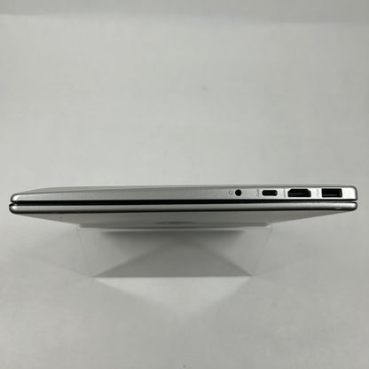 HP Laptop 14-EM0233NR 14" Ryzen 3 7320U 2.4GHz 4GB RAM 256GB SSD