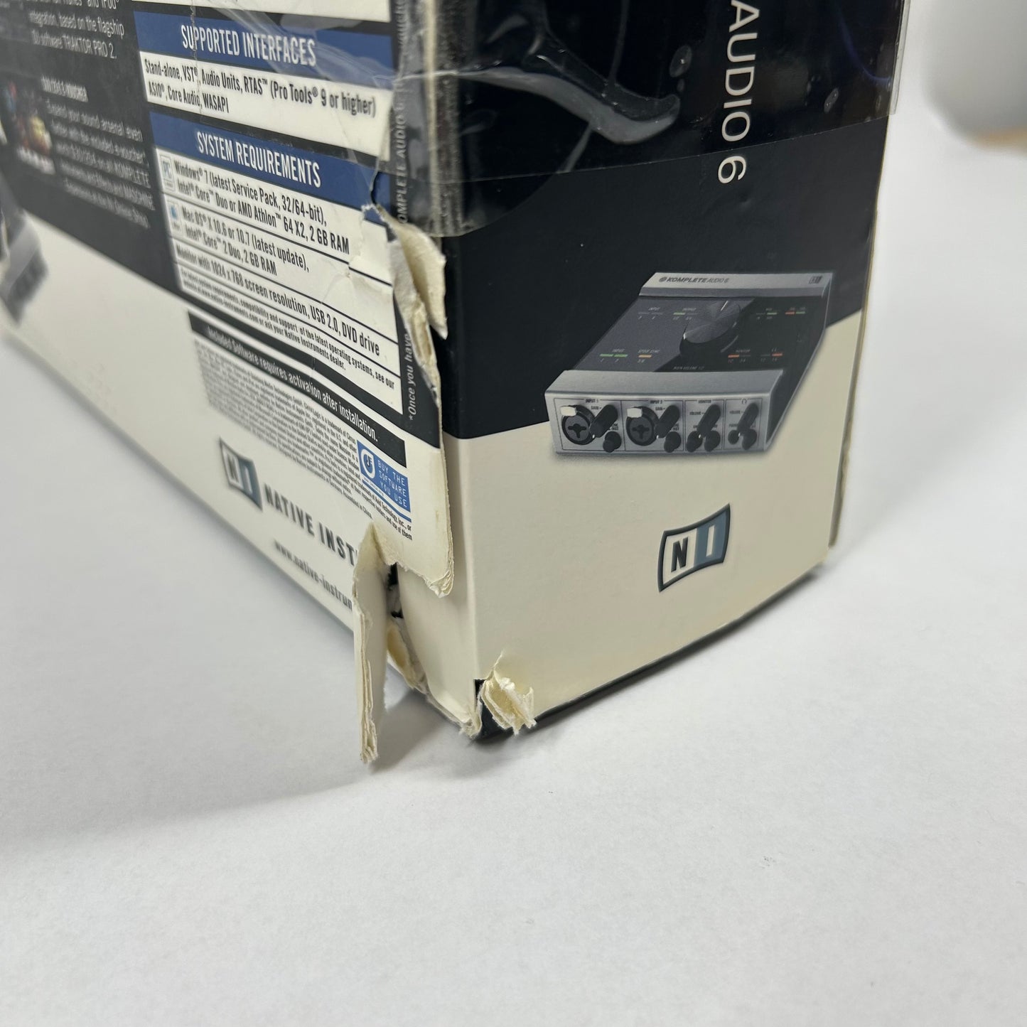 Native Instruments Komplete Audio 6 USB Audio Interface