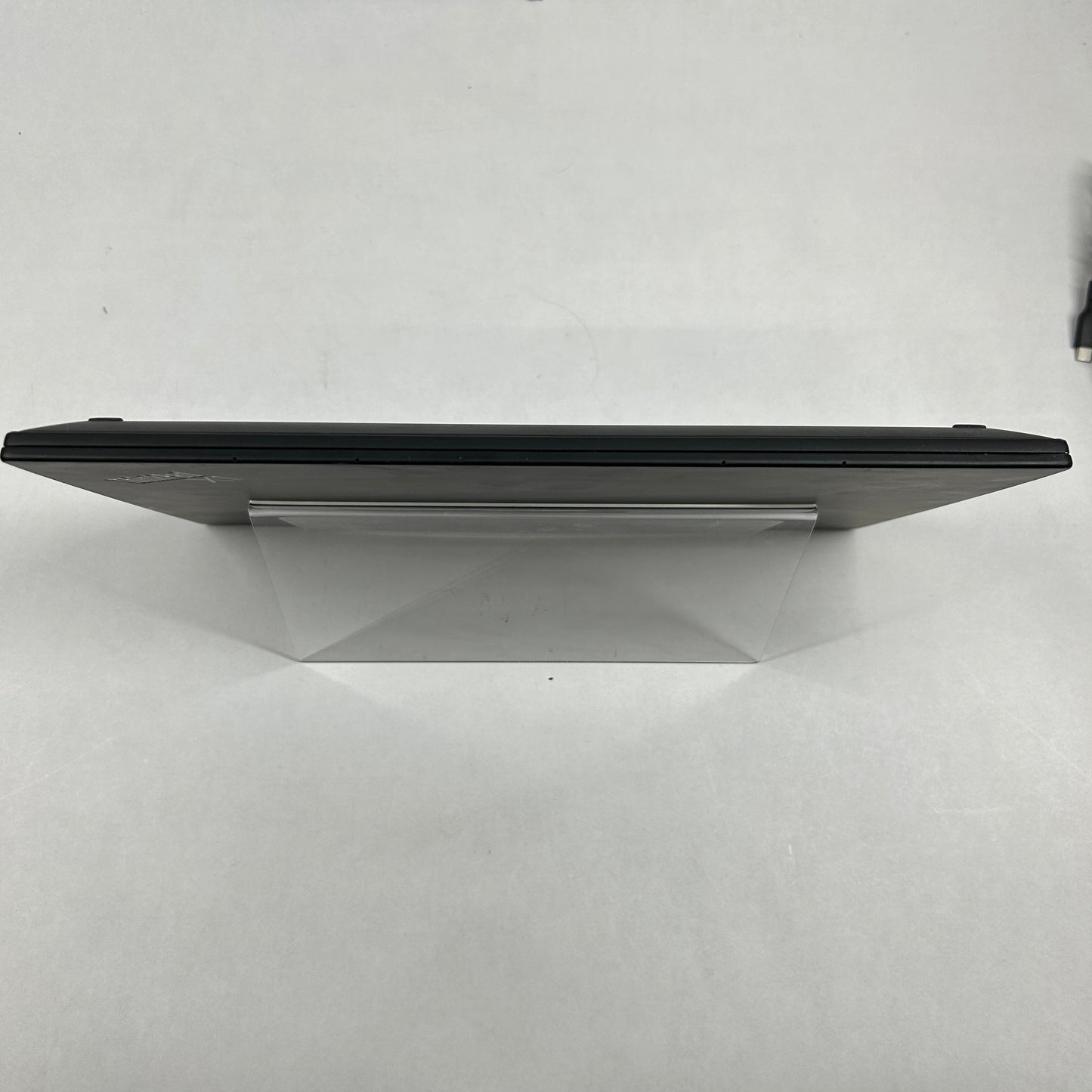 Lenovo ThinkPad X1 Carbon Gen 8 13.3" i5-10310U 2.2GHz 8GB RAM 256GB SSD