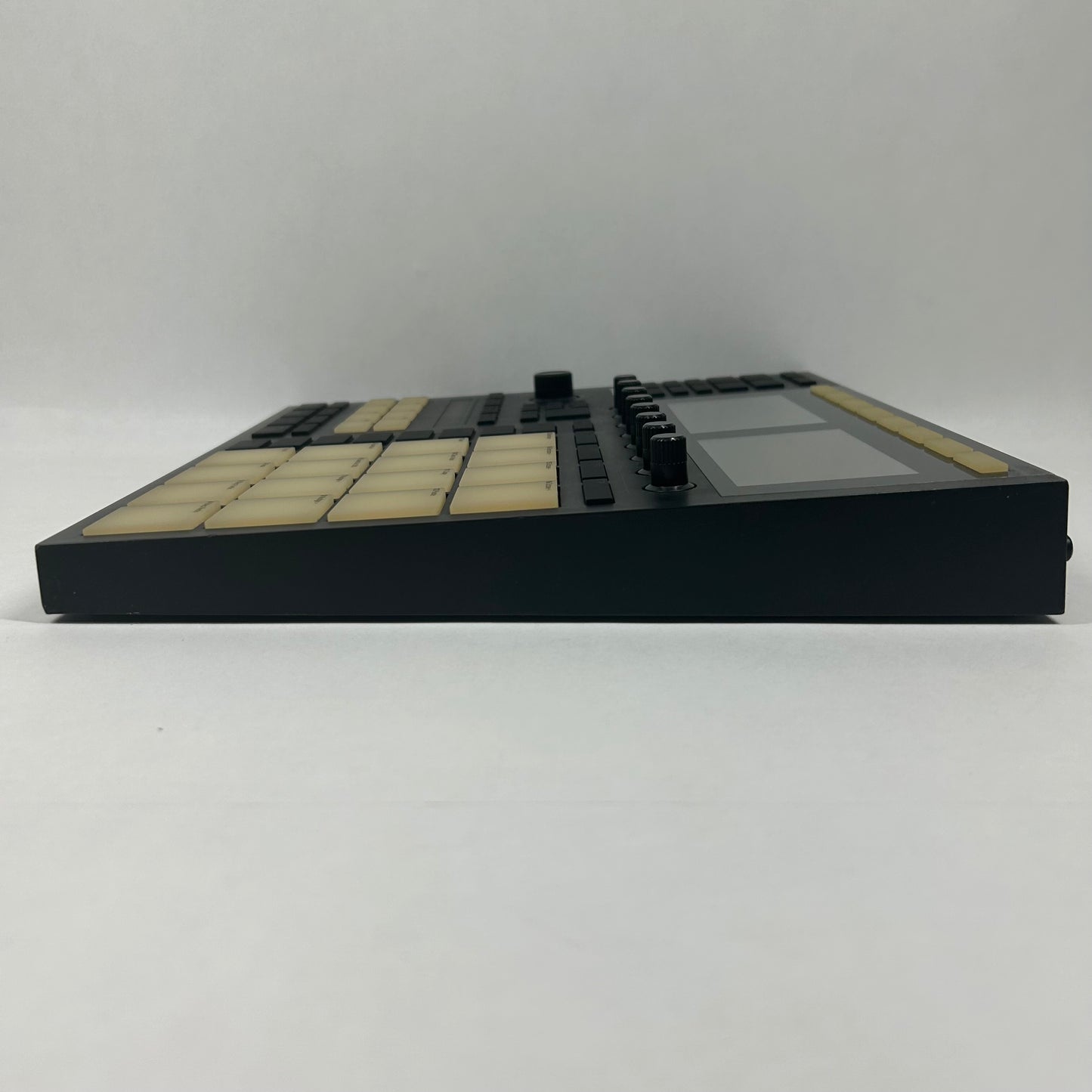 Native Instruments Maschine Production and Performance System MK3